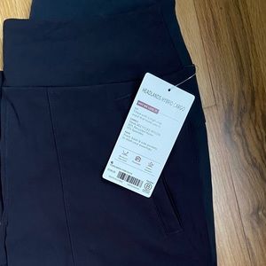 Athleta headlands hybrid cargo pant size 6